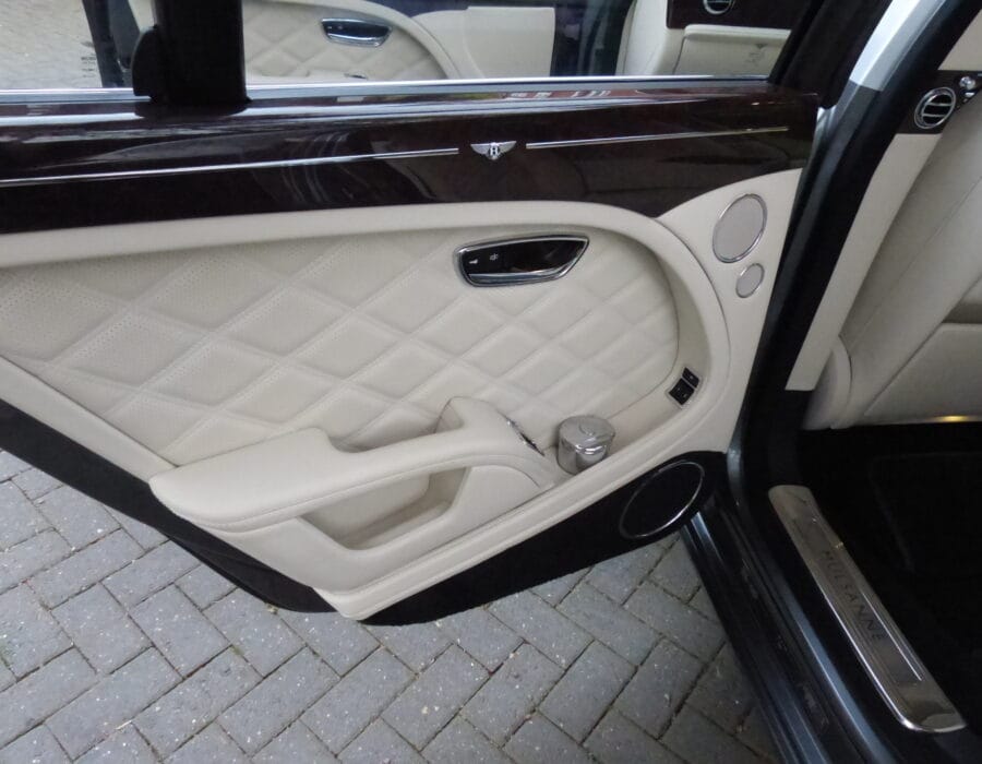 2016 BENTLEY MULSANNE SALOON