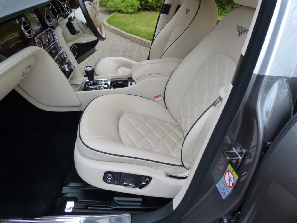 2016 BENTLEY MULSANNE SALOON