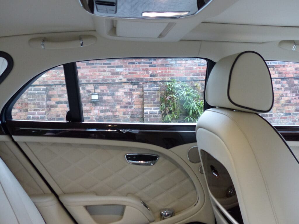2016 BENTLEY MULSANNE SALOON