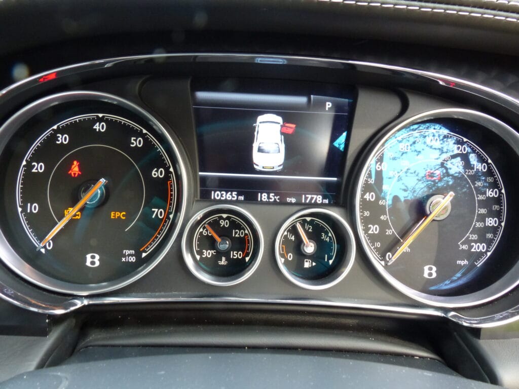 2017 BENTLEY FLYING SPUR W12 S SALOON