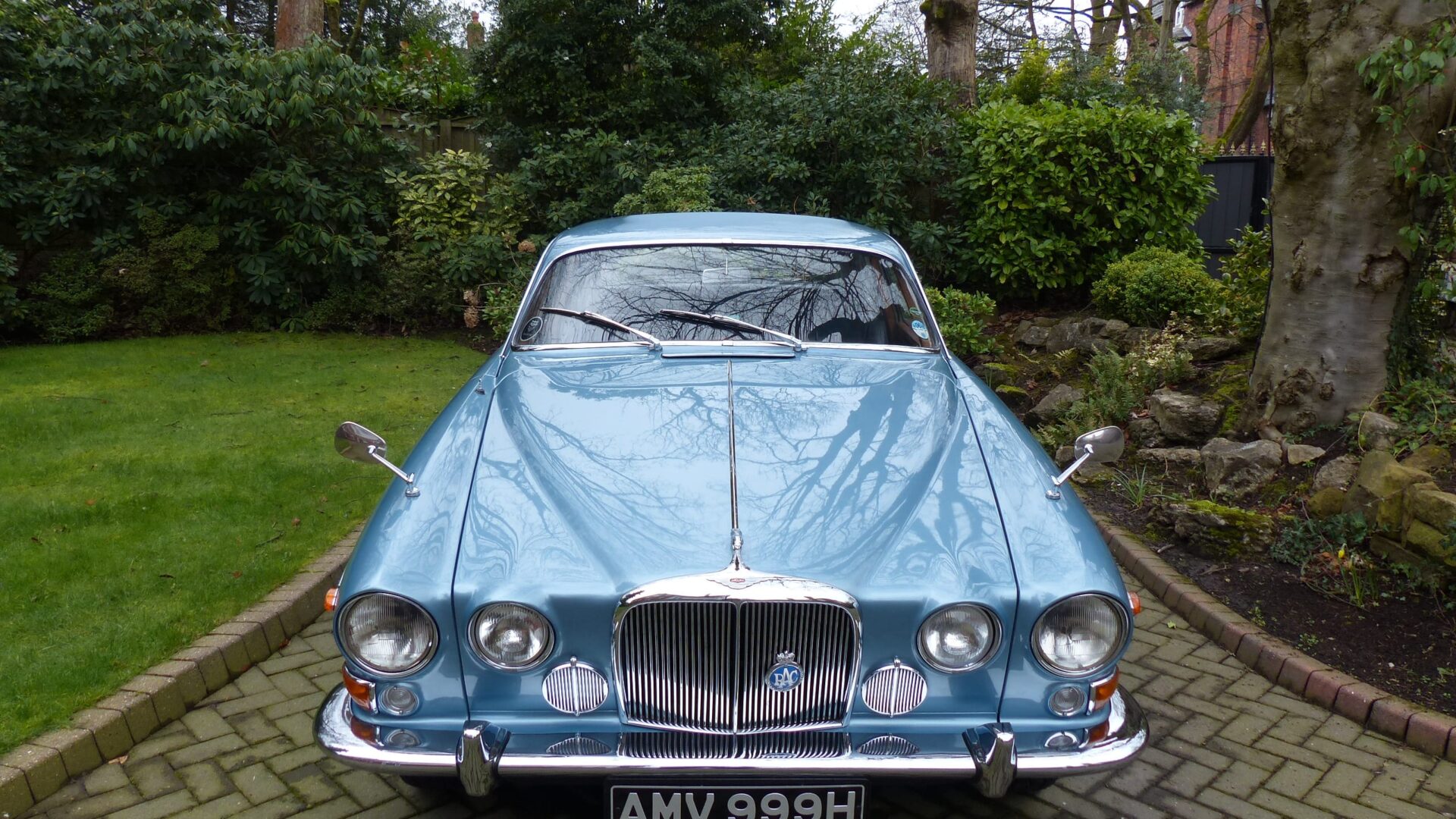 1969 JAGUAR 420G MANUAL WITH O/D