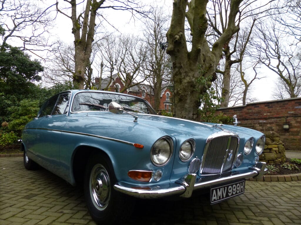 1969 JAGUAR 420G MANUAL WITH O/D