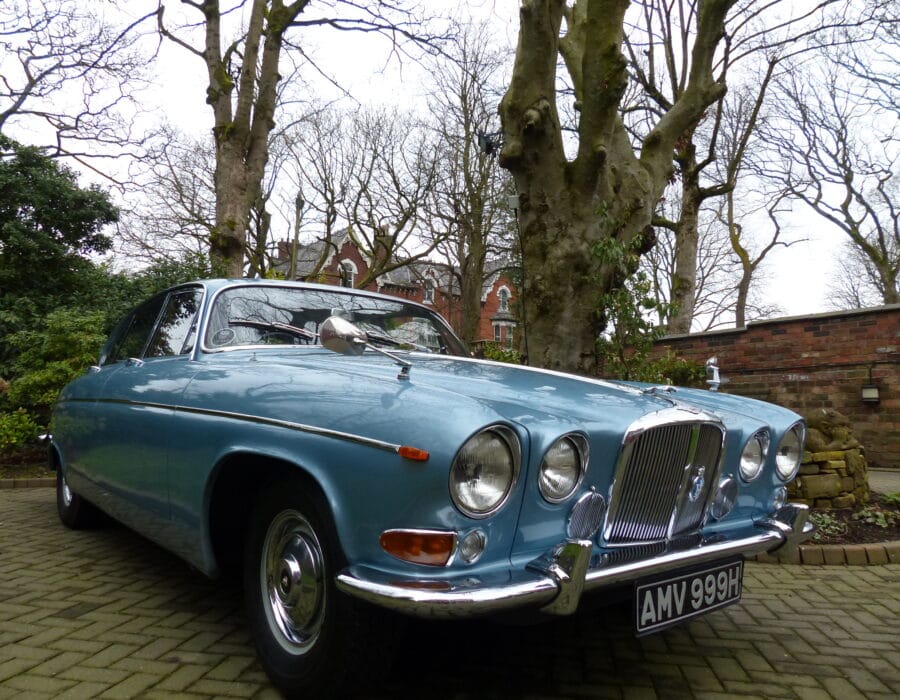 1969 JAGUAR 420G MANUAL WITH O/D