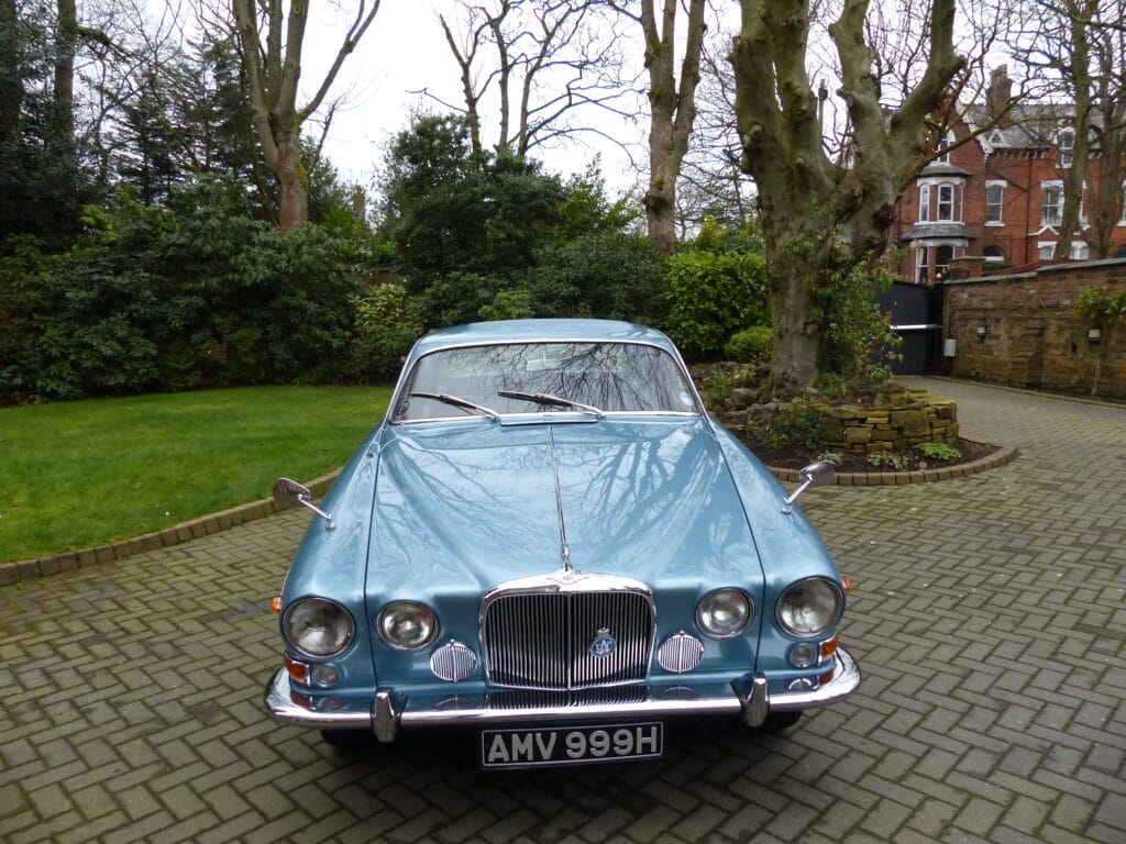 1969 JAGUAR 420G MANUAL WITH O/D
