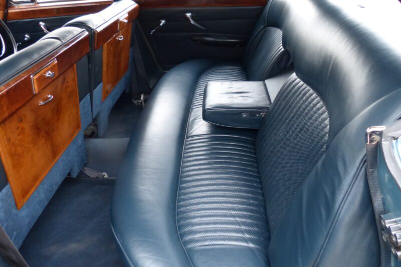 1969 JAGUAR 420G MANUAL WITH O/D