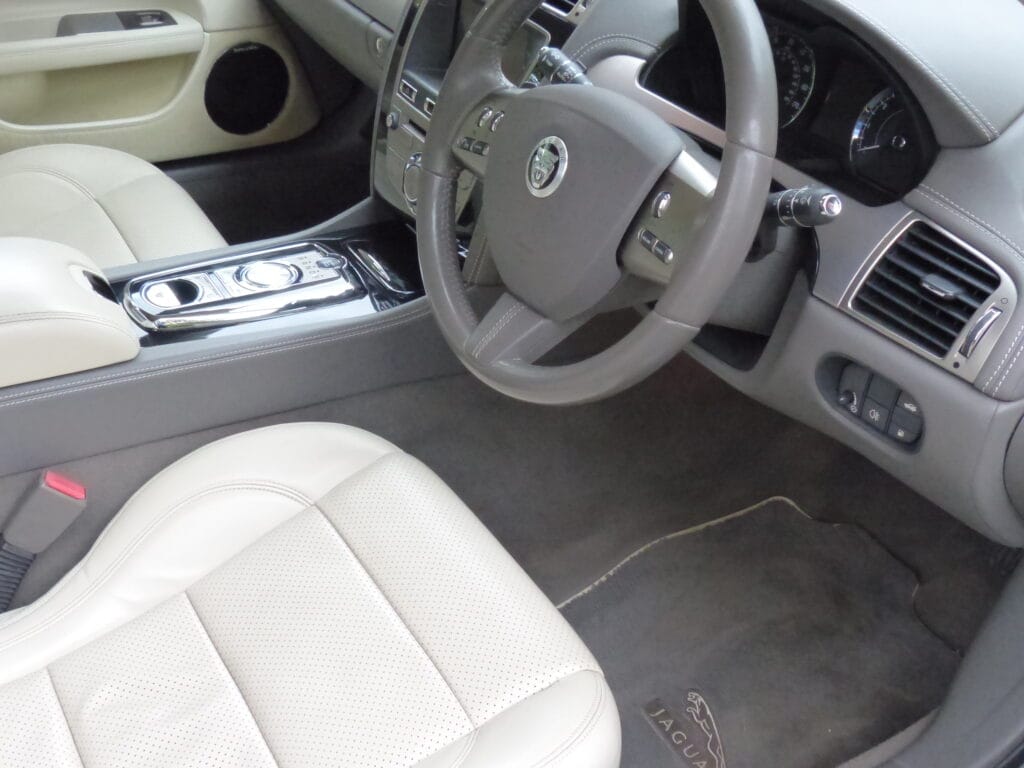 2009 JAGUAR XK 5.0L V8 PORTFOLIO COUPE RESERVED