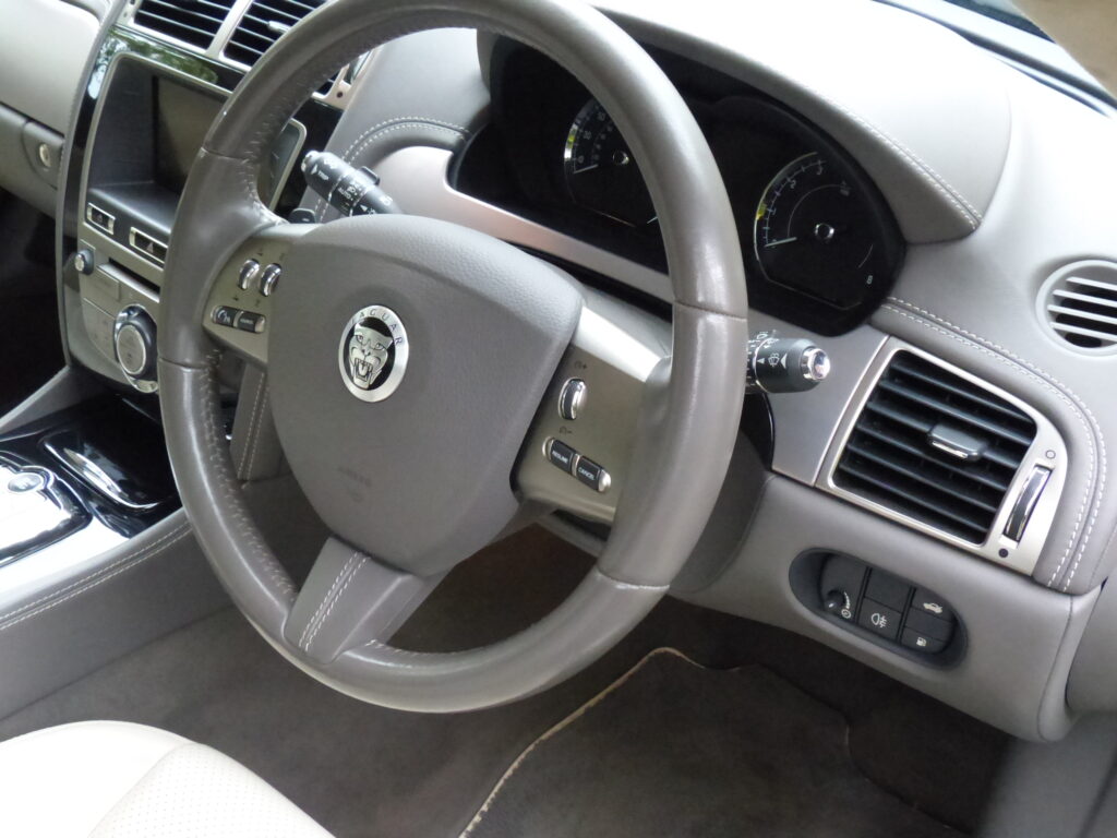 2009 JAGUAR XK 5.0L V8 PORTFOLIO COUPE RESERVED