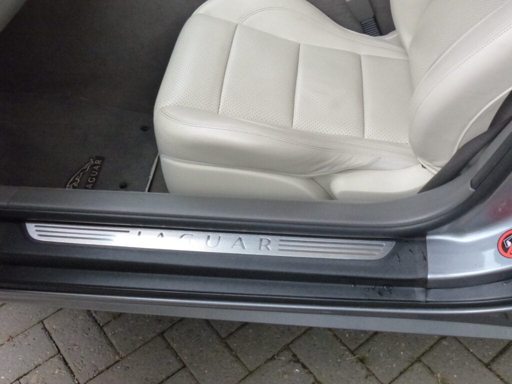 2009 JAGUAR XK 5.0L V8 PORTFOLIO COUPE RESERVED