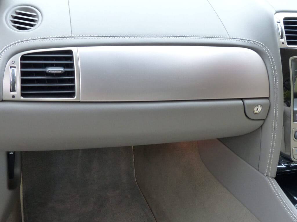 2009 JAGUAR XK 5.0L V8 PORTFOLIO COUPE RESERVED
