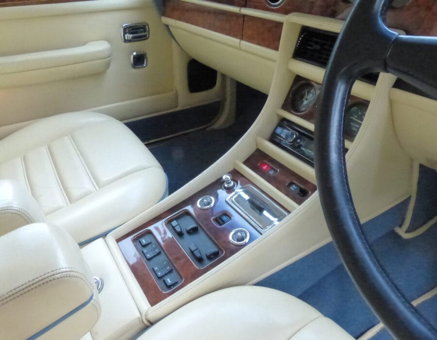 1989 BENTLEY TURBO R SALOON