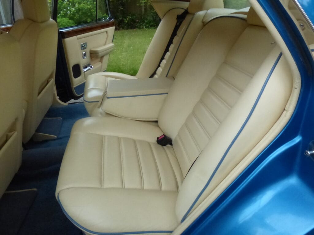 1989 BENTLEY TURBO R SALOON