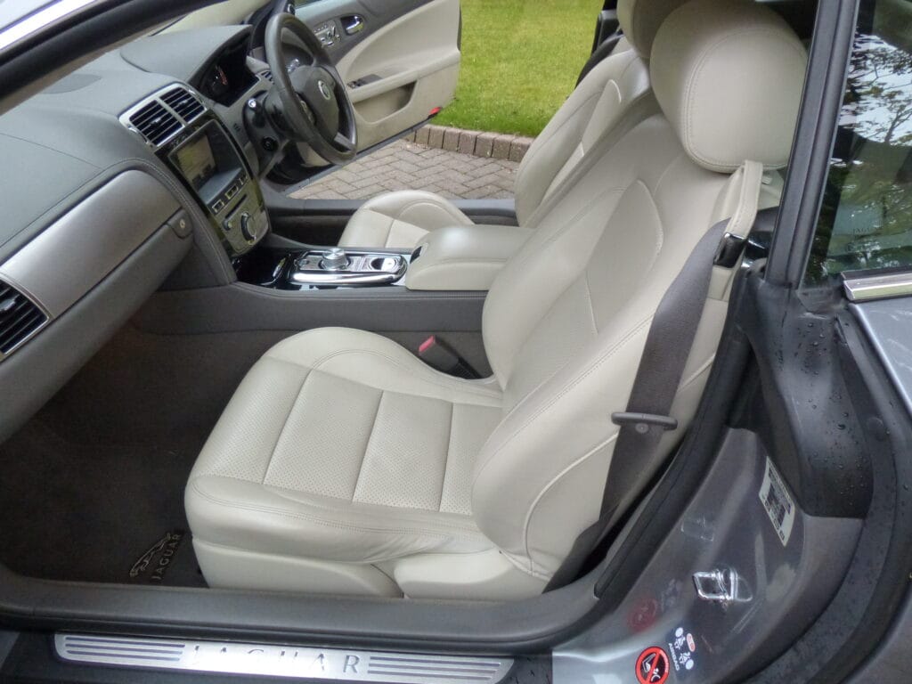 2009 JAGUAR XK 5.0L V8 PORTFOLIO COUPE RESERVED