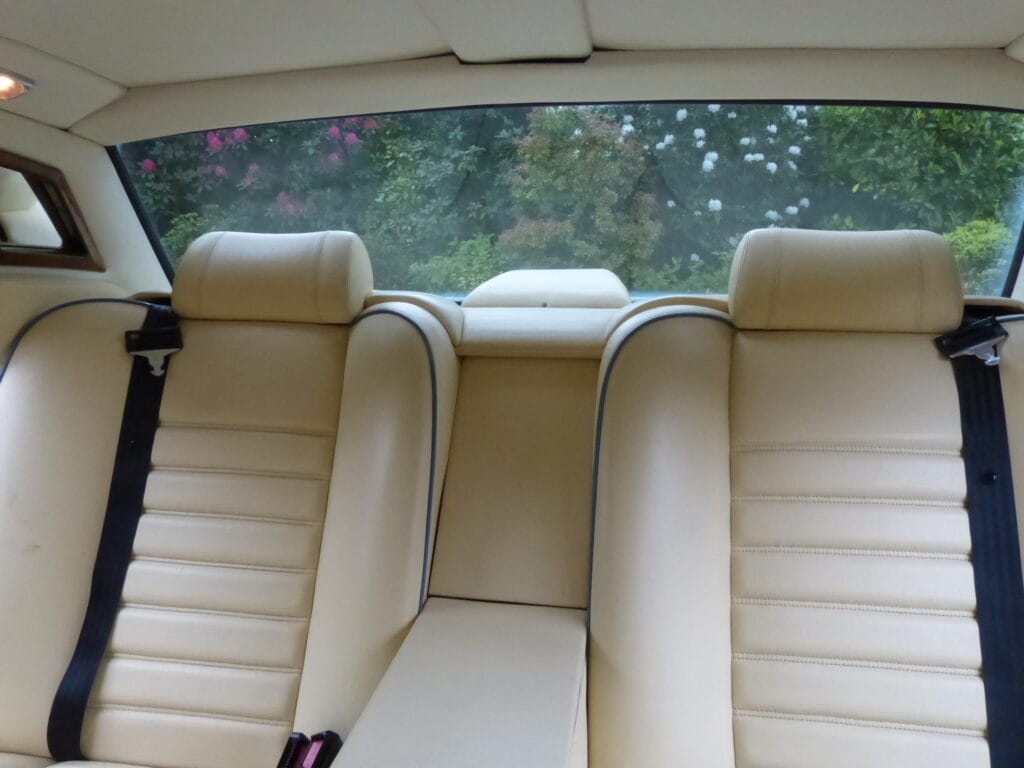 1989 BENTLEY TURBO R SALOON