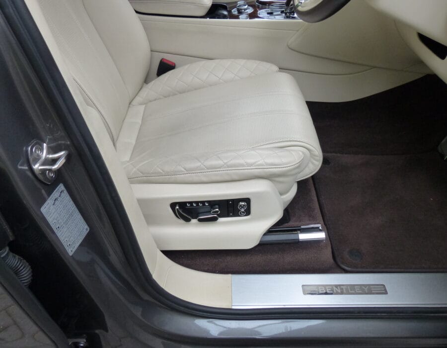 2017 BENTLEY BENTAYGA 6.O W12 4WD AUTO