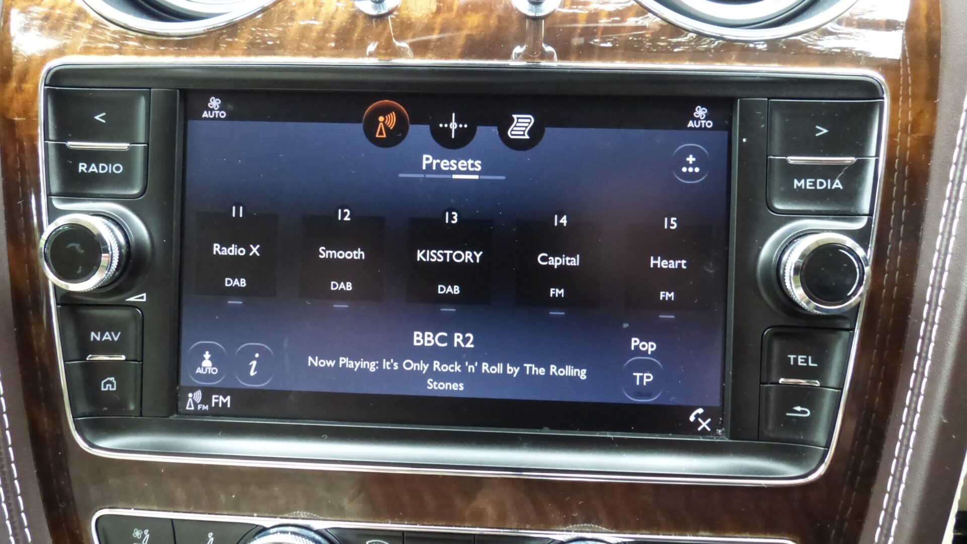2017 BENTLEY BENTAYGA 6.O W12 4WD AUTO SOLD