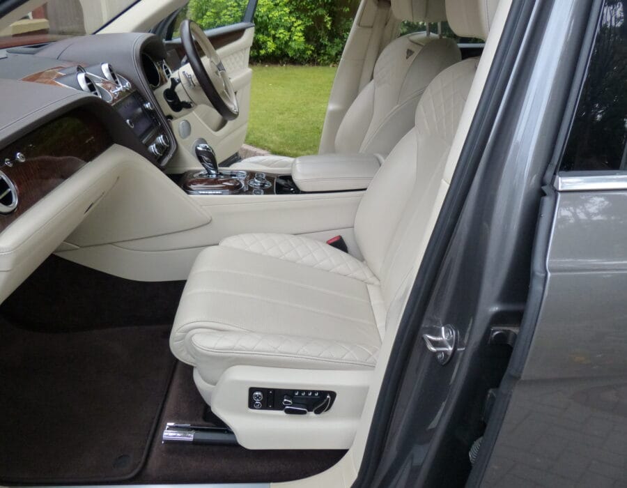 2017 BENTLEY BENTAYGA 6.O W12 4WD AUTO