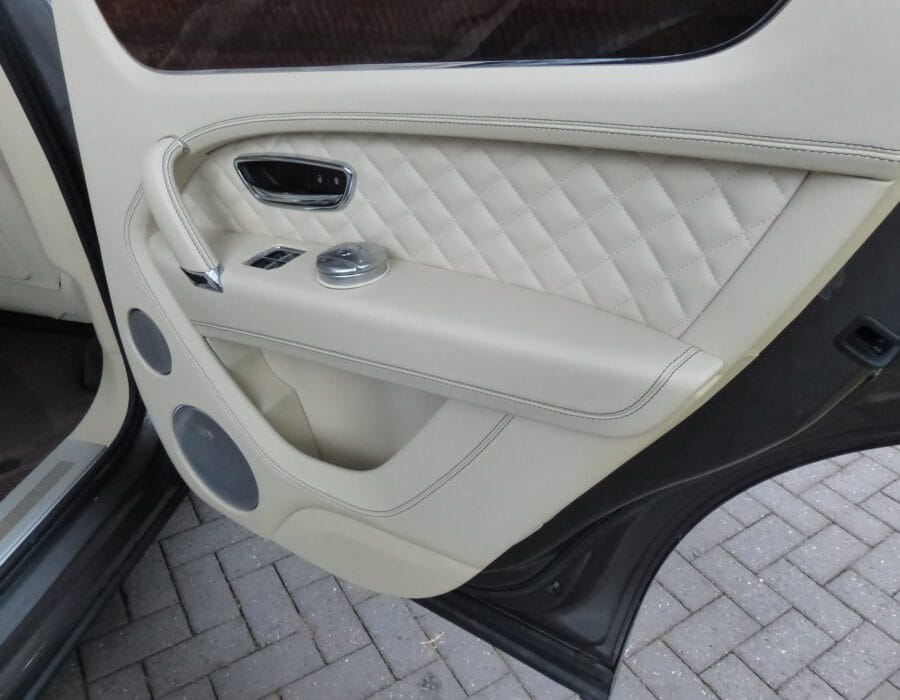 2017 BENTLEY BENTAYGA 6.O W12 4WD AUTO