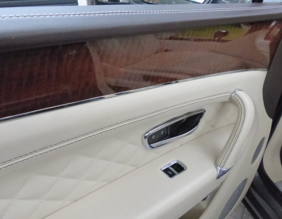 2017 BENTLEY BENTAYGA 6.O W12 4WD AUTO