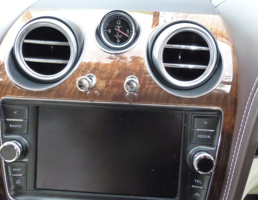 2017 BENTLEY BENTAYGA 6.O W12 4WD AUTO